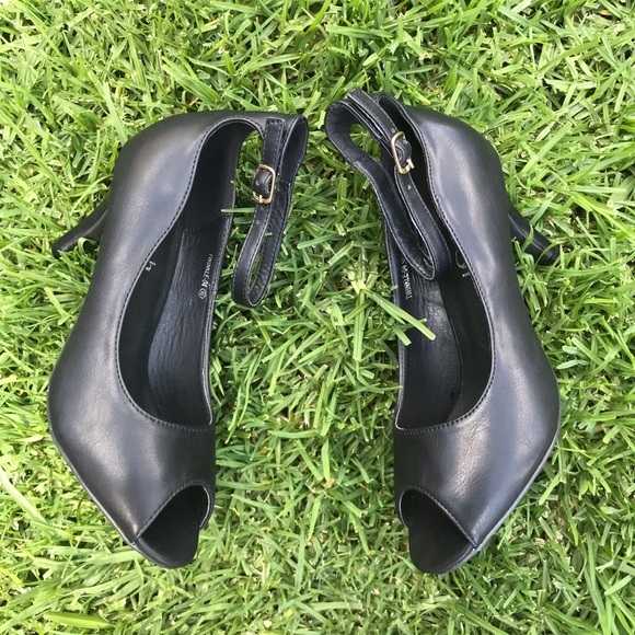 New Cute Peep Toe Heels - Picture 3 of 5